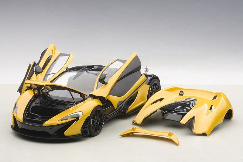 AutoArt McLaren P1 Yellow – Simulation1